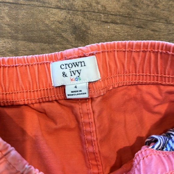 Crown & Ivy boys shorts - Picture 5 of 6